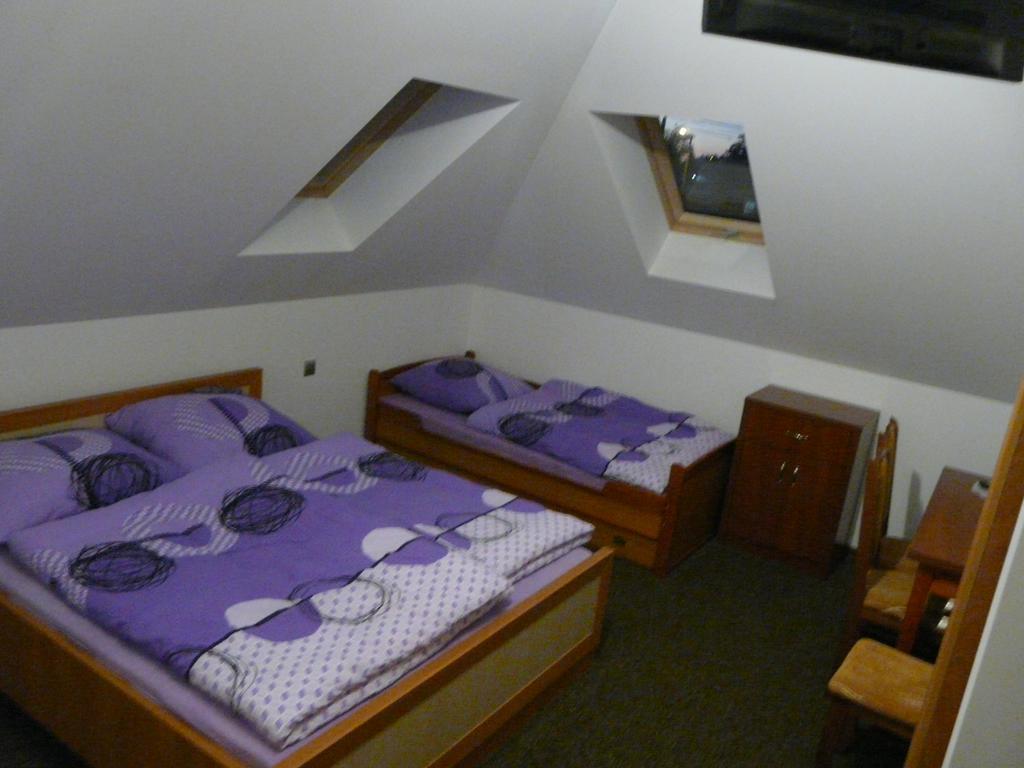Noclegi Darex Pyrzowice Bagian luar foto